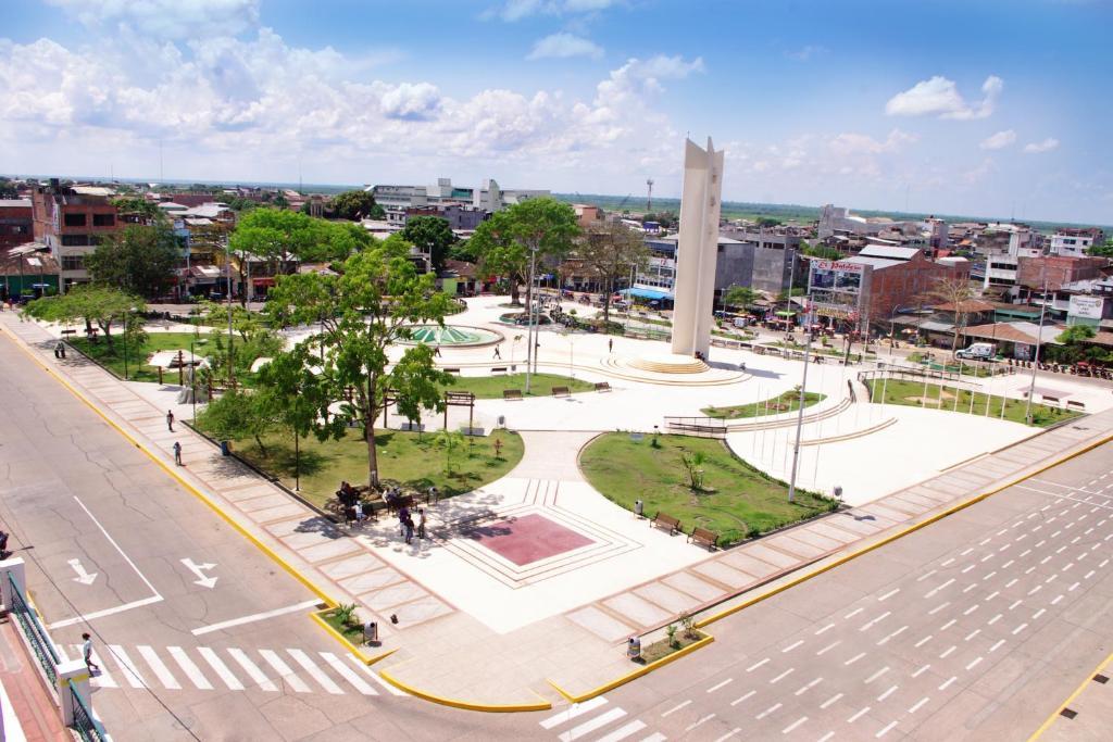 Del Castillo Plaza Hotel Pucallpa Esterno foto