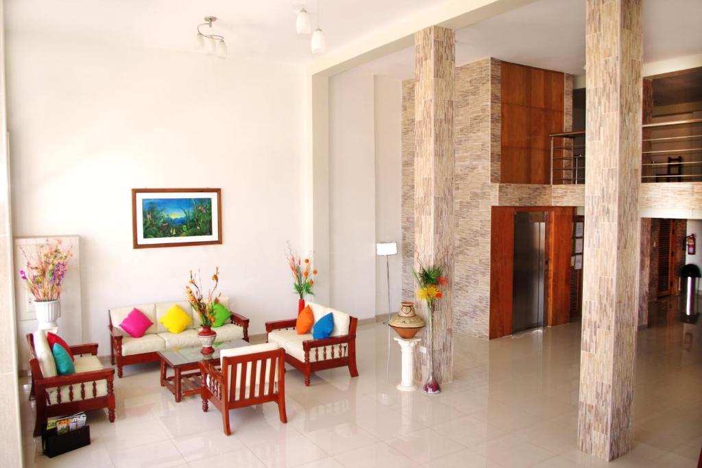 Del Castillo Plaza Hotel Pucallpa Esterno foto